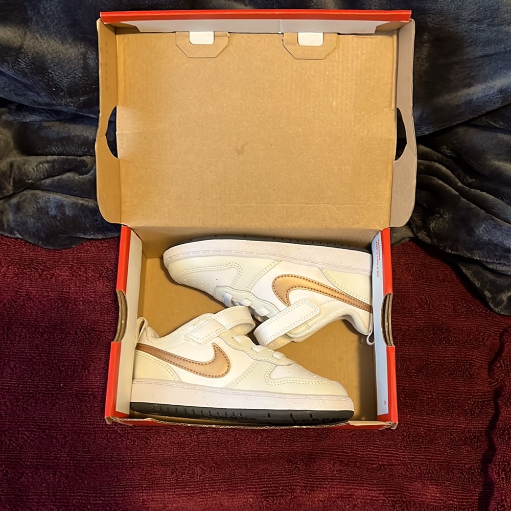 Brand New Nike Court Borough Low Toddler Sneaker
